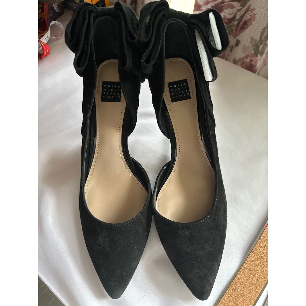 White House Black Market Callie Black Suede Bow Heel Pumps 9.5M Pointed Toe.